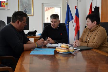 Komenda z dvema podžupanoma v mandatnem obdobju 2022-2026 3